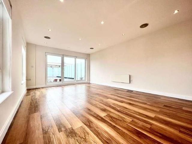 East Drive, Colindale, London, NW9