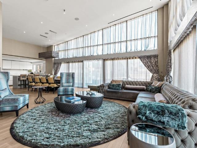 East Drive, London NW9 5 bed flat to rent £6,000 pcm £1,385 pw