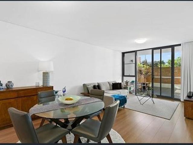 East Facing Ground Floor One Bedroom Opportunity Nestled Beside Little Bay Beach with Courtyard