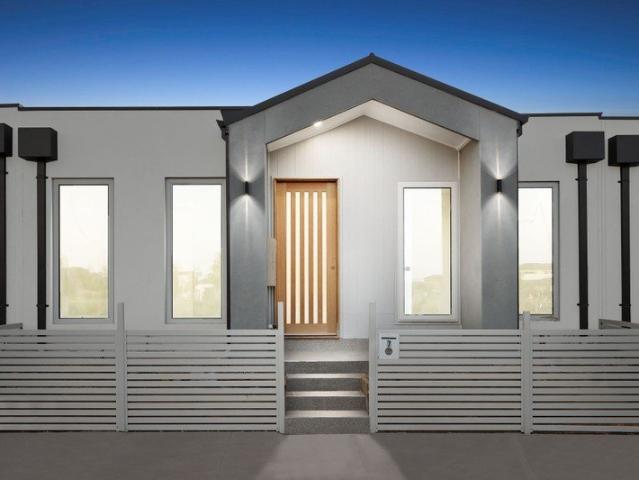 East Facing | Park Facing | Independent Family Home in the Heart of Rockbank