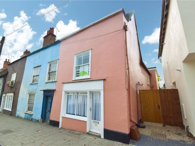 East Hill, Colchester CO1, 1 bed end terrace house to rent, £975 pcm | PrimeLocation