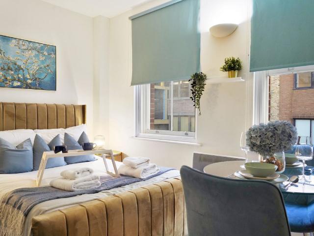 East Passage, London EC1A, 1 bed terraced house to rent, £2,947 pcm | PrimeLocation