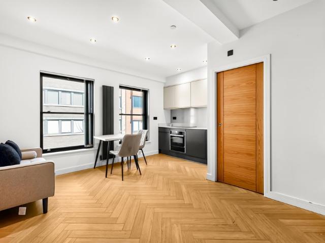 East Passage, London, EC1A 7LP