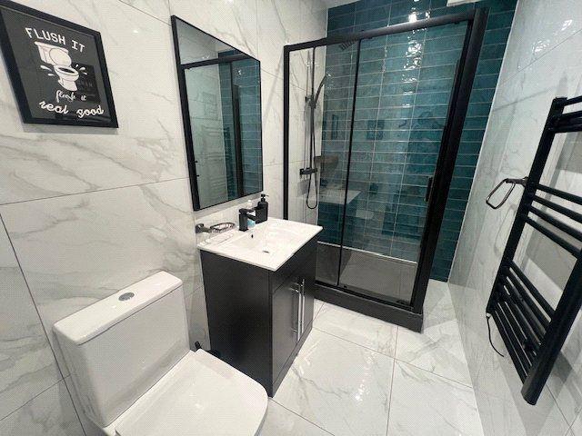 East Parade, Bradford, West Yorkshire BD1, 1 bed flat to rent, £700 pcm | PrimeLocation