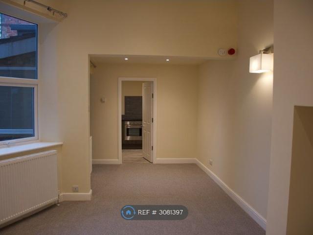 East Parade, Harrogate HG1, Studio to rent, £800 pcm | PrimeLocation