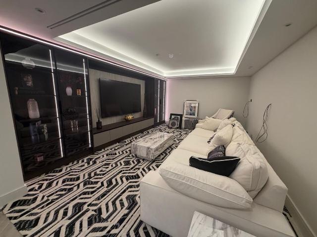 East Parade, Leeds LS1, Studio to rent, £1,495 pcm | PrimeLocation