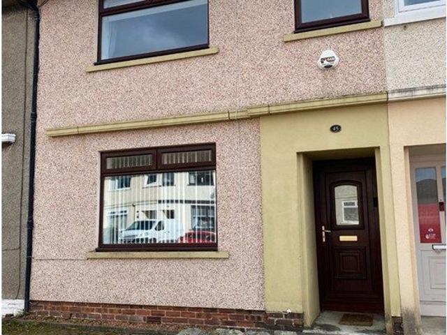 East Park Drive, Kilmarnock KA3, 2 bed terraced house to rent, £700 pcm | PrimeLocation