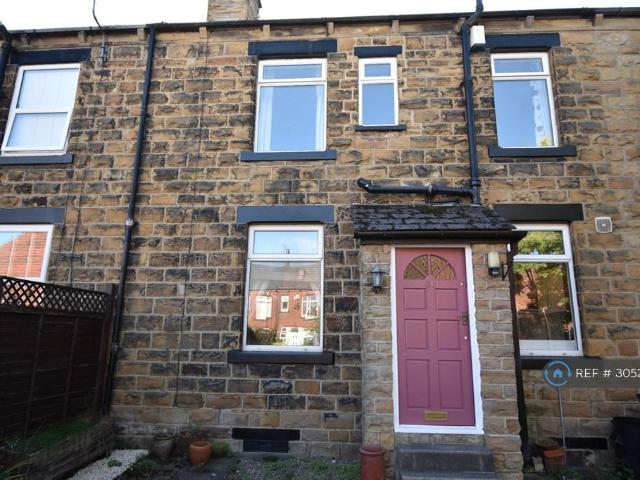 East Park St, Leeds, LS27 2 bed terraced house to rent £925 pcm £213 pw