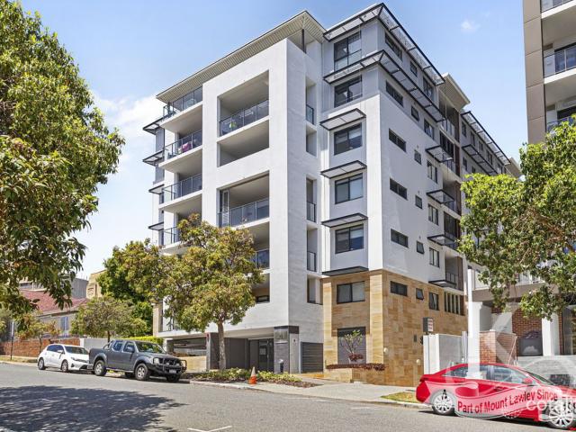 EAST PERTH, WA 6004