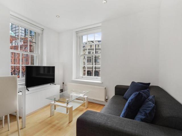 East Road, London, N1 1 bed apartment to rent £2,318 pcm £535 pw