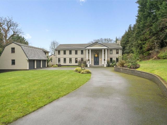 East Road, Weybridge, Surrey KT13, 3 bed detached house to rent, £12,000 pcm | PrimeLocation