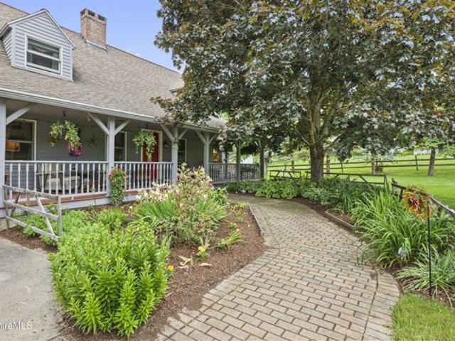 East St, Home For Sale