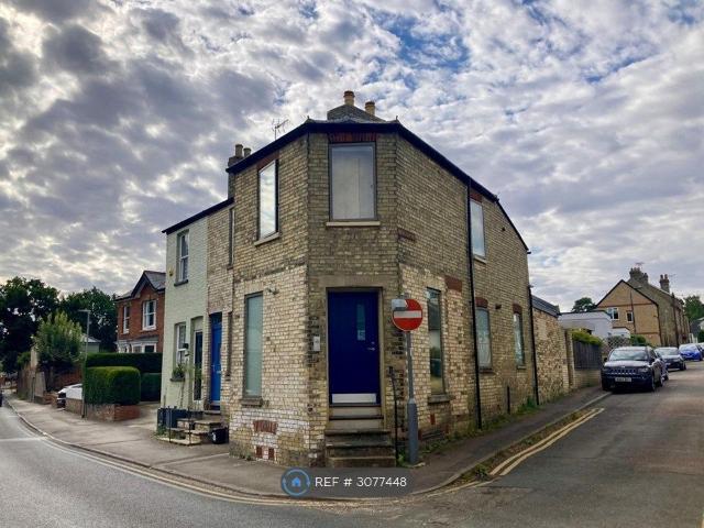 East St, Saffron Walden CB10, 1 bed end terrace house to rent, £1,350 pcm | PrimeLocation