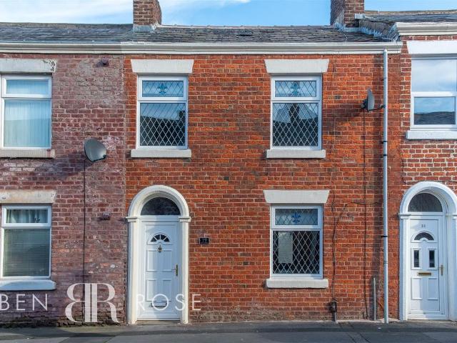 East Street, Farington, Leyland PR25, 3 bed terraced house to rent, £895 pcm | PrimeLocation