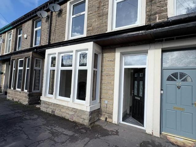 East Street, Helmshore, Rossendale 3 bed terraced house to rent £1,050 pcm £242 pw
