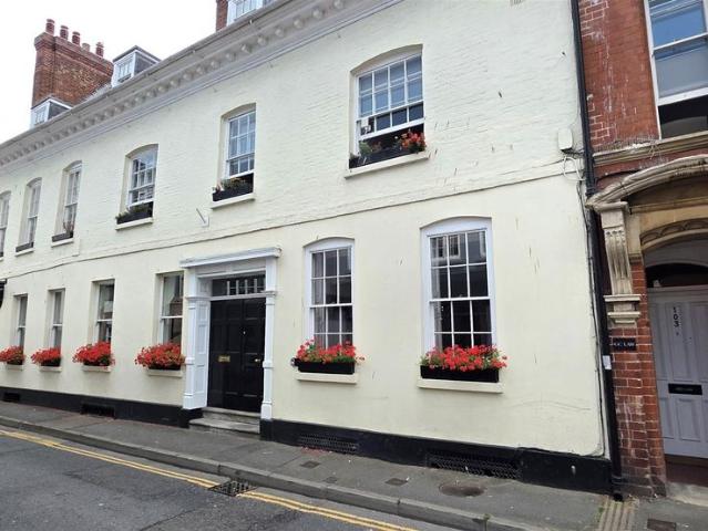 East Street, Hereford HR1, 2 bed flat to rent, £1,350 pcm | PrimeLocation