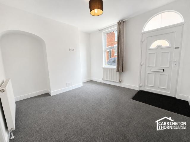 East Street, Kidderminster, DY10 1SF 2 bed terraced house to rent £950 pcm £219 pw