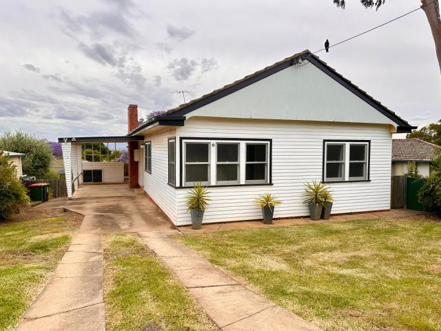 EAST TAMWORTH Three Bedroom House