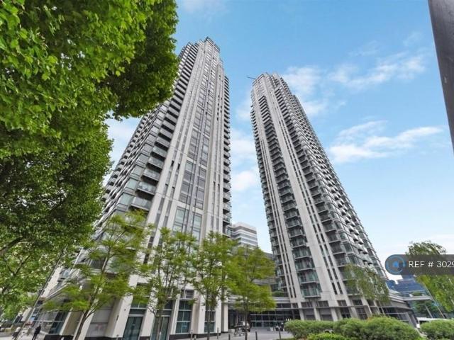 East Tower, London, E14 1 bed flat to rent £2,750 pcm £635 pw