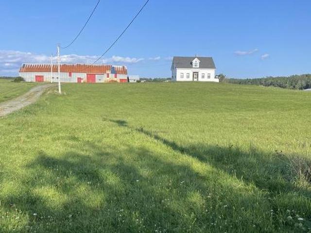 702 East Tracadie Road, Monastery, NS, B0H 1W0 house for sale | Listing ID 202421 | Royal LePage