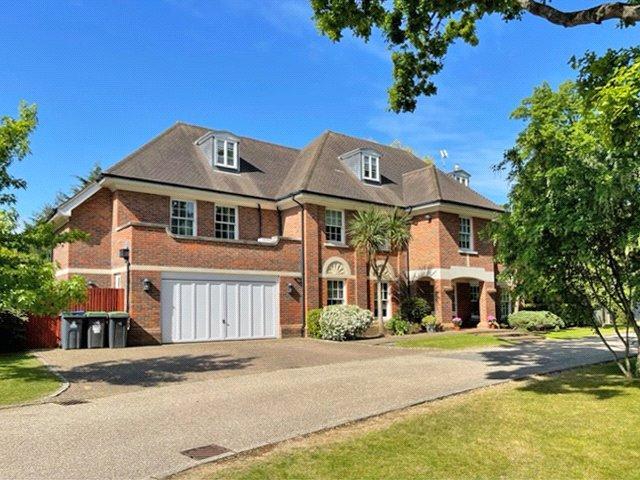 Eastcott Close, Kingston upon Thames 6 bed detached house to rent £10,000 pcm £2,308 pw