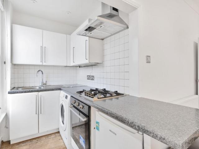 Eastbrook Road, London SE3, 2 bed property to rent, £1,900 pcm | PrimeLocation