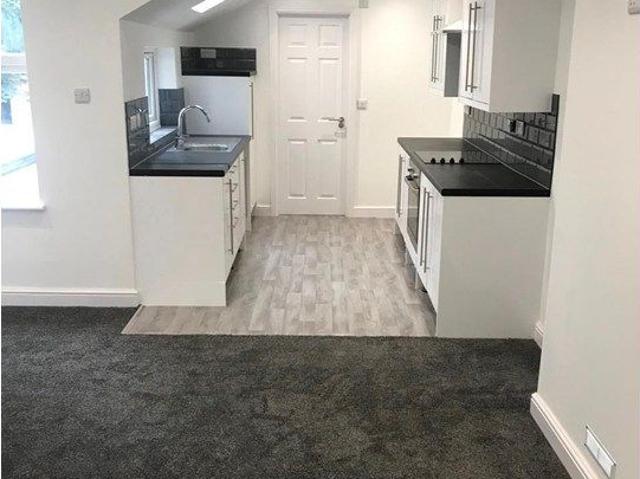 Eastgate Street, Gloucester GL1, 3 bed flat to rent, £1,200 pcm | PrimeLocation