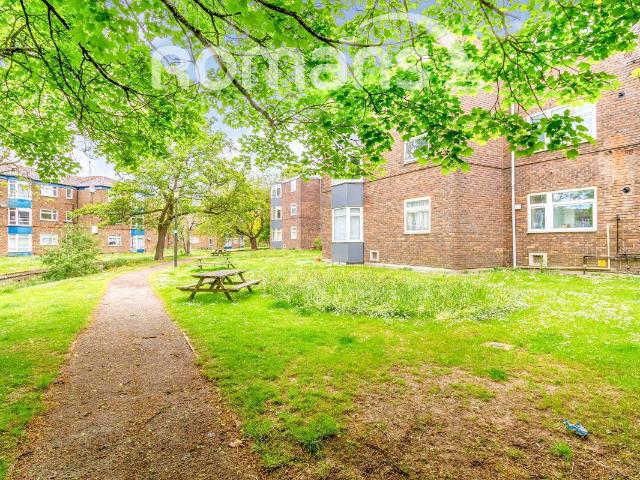 Eastgate Street, Winchester SO23, 5 bed flat to rent, £2,250 pcm | PrimeLocation
