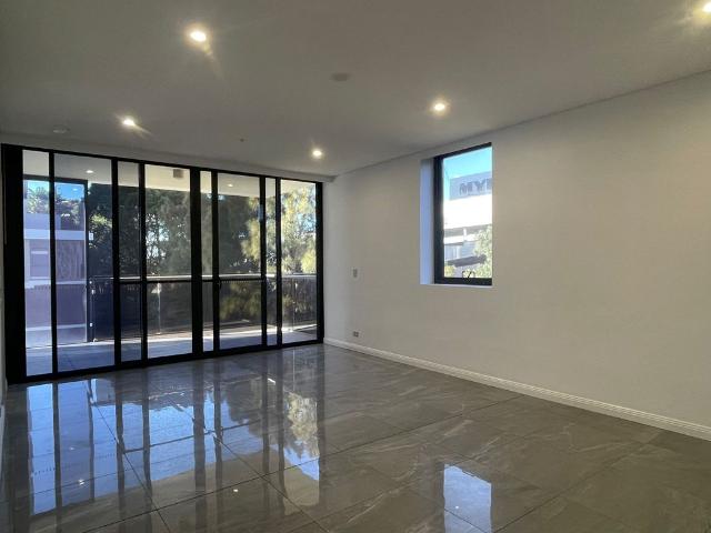 Eastgardens 233/1 Studio Drive
