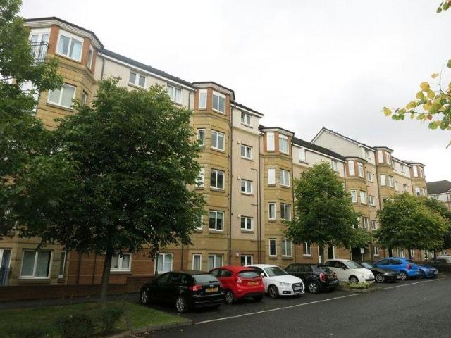 Easter Dalry Drive, Edinburgh, EH11 2 bed flat to rent £1,500 pcm £346 pw