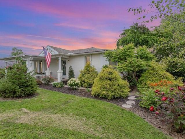 Eastern Ave, Kingston, Home For Sale