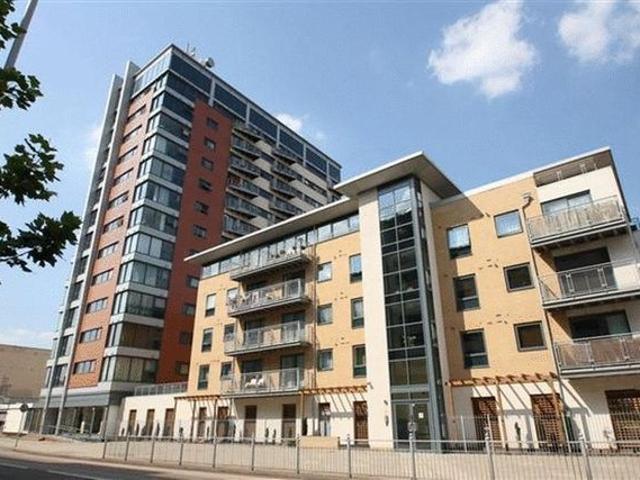 Eastern Avenue, Ilford IG2, 1 bed flat to rent, £1,450 pcm | PrimeLocation