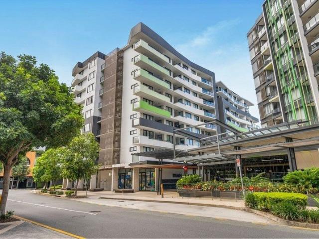 Eastern Aspect | Village Convenience & Effortless Apartment Living