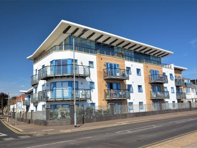 Eastern Esplanade, Southend On Sea SS1, 2 bed flat to rent, £1,500 pcm | PrimeLocation
