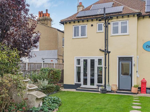 Eastern Esplanade, Southend On Sea SS1, 3 bed semi detached house to rent, £1,850 pcm | PrimeLocation