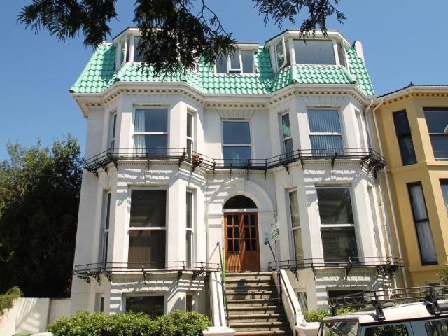 Eastern Villas Road, SOUTHSEA 2 bed apartment to rent £1,350 pcm £312 pw