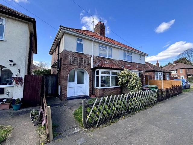Eastfield Grove, Peterborough, Cambridgeshire PE1, 3 bed semi detached house to rent, £1,100 pcm | PrimeLocation