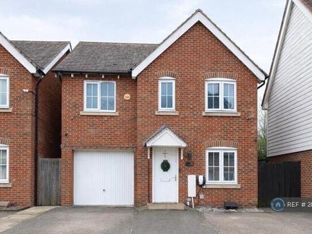 Easton Drive, Sittingbourne, 4 Bedroom Detached