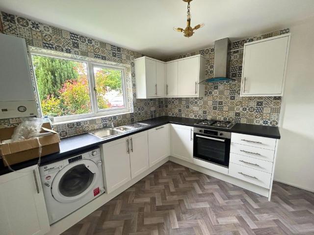 Easton End, Basildon SS15, 3 bed terraced house to rent, £1,850 pcm | PrimeLocation