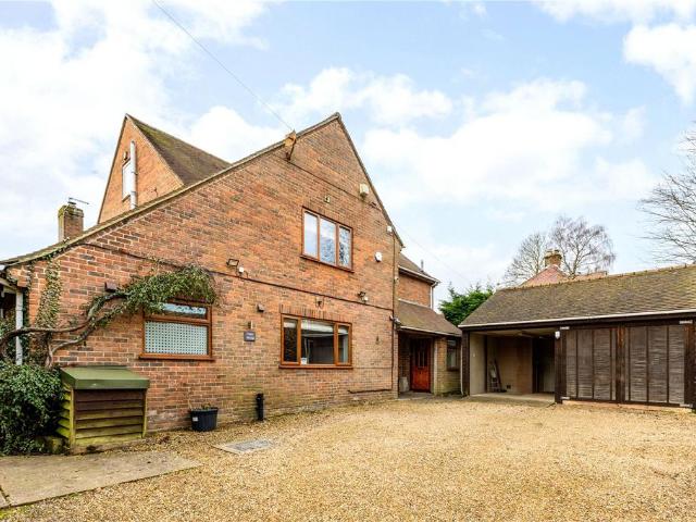 Easton, Winchester, Hampshire, SO21 5 bed detached house to rent £5,500 pcm £1,269 pw
