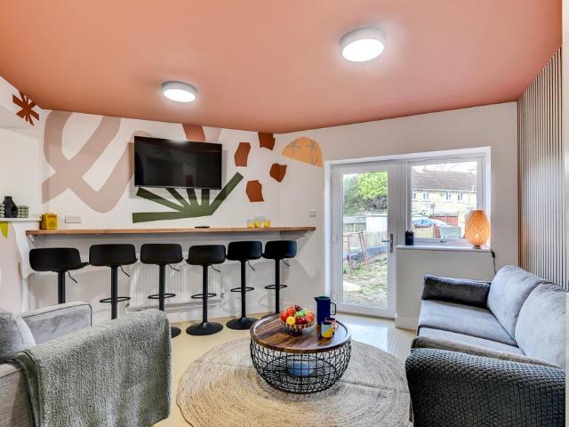 Eastover Grove, Bath BA2 1 bed house of multiple occupation to rent £953 pcm £220 pw