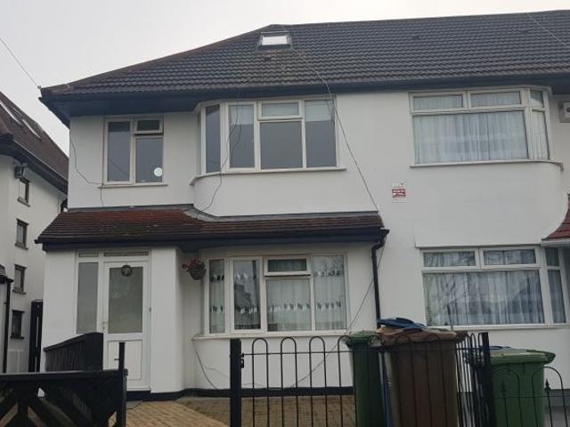 Eastleigh Avenue HA2, 6 bed semi detached house to rent, £2,900 pcm | PrimeLocation