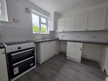 Eastleigh Road, Devizes, SN10 3 bed apartment to rent £1,150 pcm £265 pw