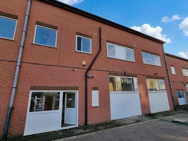 Eastside Place, Railway Road, BN9 – HW Estate Agents
