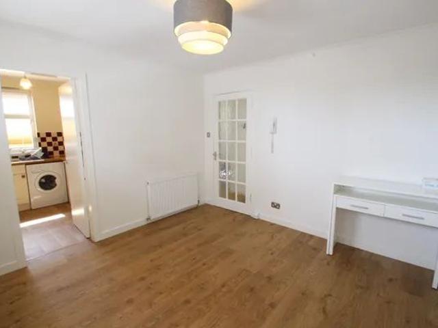 Eastwood Avenue, Shawlands, G41 3RT