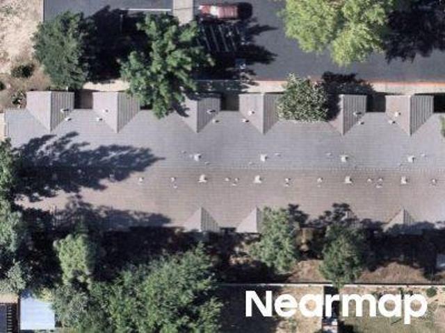 Eastwood Dr