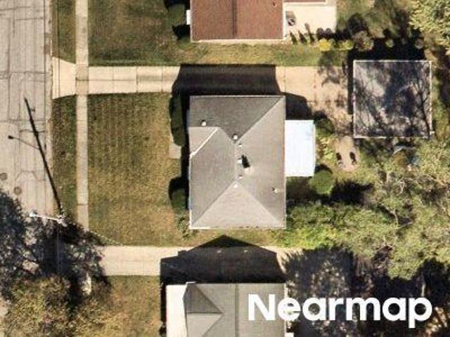 Eastwood Ln