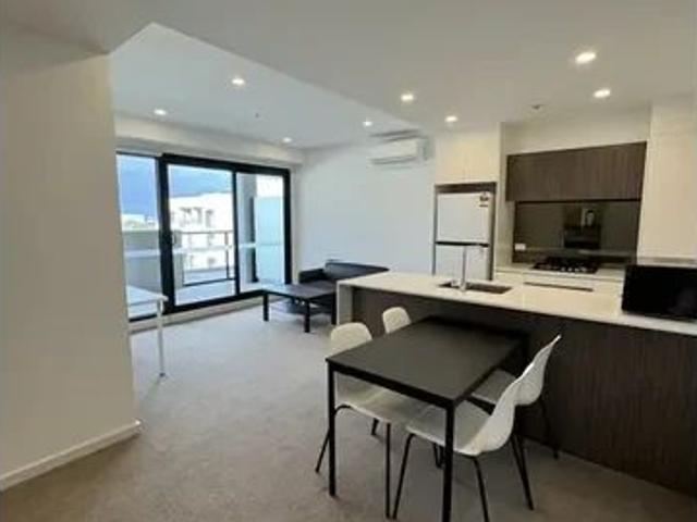 Eastwood Monash, Melbourne