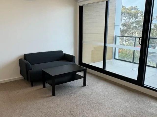 Eastwood Monash, Melbourne