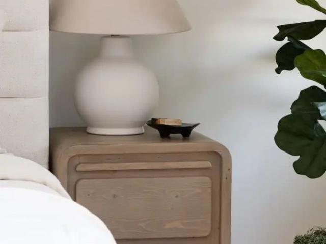Eastward — H2: 3 BD Heritage House, The East Suite